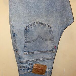 570 levis denim jeans 32 width 30 length used
